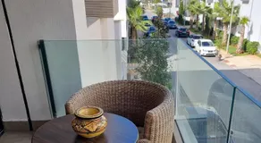 Joli appartement à Harhoura - Image 5