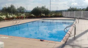 T11 Moderno apto con aire , en conjunto con piscina - Image 4
