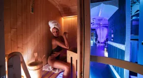 Erossuite GuestHouse - Image 5