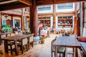 Shangri-La E-Outfitting Boutique Hotel - Image 5