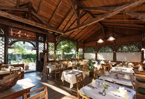 Hotel Krone Tirol - Image 4
