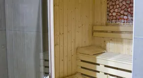 Hotel Gal - Image 4