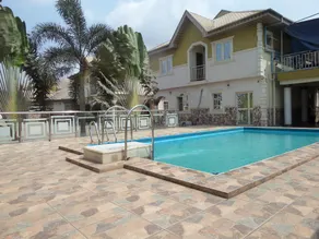 O'Nice Hotel and Suites Limited - Image 2