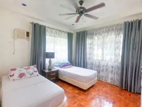 Bakers Den Resort - Image 2