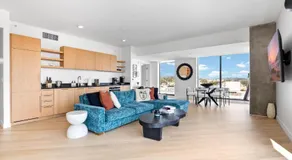 Rooftop Pool Modern 2BR, 2BA - Panoramic Hollywood views - Image 2