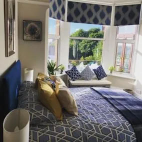 Lismore Guest House - Image 2