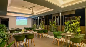 Sugar Business Hotel - Image 4