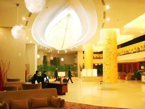 Golden Palace Hotel - Image 2