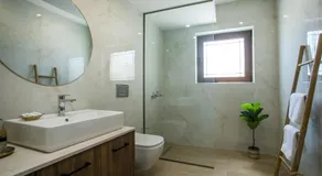 Anastasia Luxury House - Image 2
