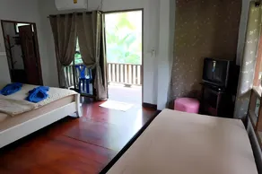Koh Kood Neverland Beach Resort - Image 5