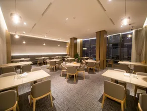 Zenith Hotel-Near Train Station & The Mixc - Image 4