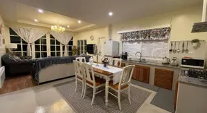 Misty English Cottage - Image 4
