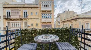 Traditional Maltese Town House in Floriana - Image 4