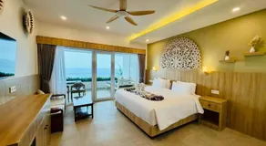 Solaluna Beach Homestay - Image 2