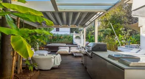 GOLDEN LUXE - Dream Villa Sauna & Jacuzzi - Image 3
