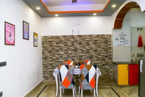Noida Apartments - Image 3