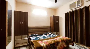 THE HEAVEN HOMESTAYS - A Budget Rooms By Dhesi Group - Image 5