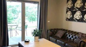 Barklysuites Apartments - Image 2