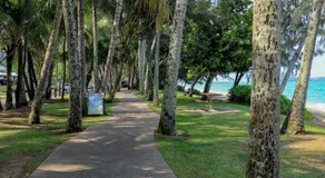 Palm Cove Beach Club Apartment - Privately Managed - Image 5
