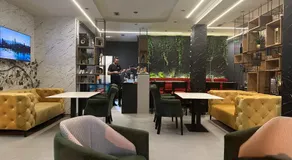 Hotel S - Image 4