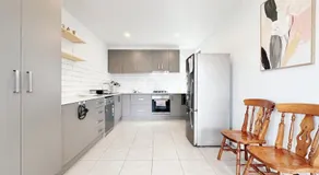 Orchard Green 4B - Image 3