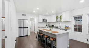 Chic 3br For 8-10 Near Laxbeachsofi, Games & Tv - Image 5