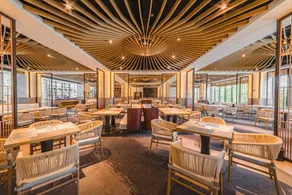 Guanhai Tingtao Art Hotel - Image 4