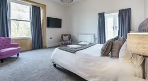 Woodlands Hall Hotel - Image 2