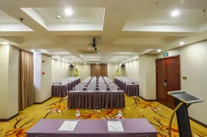 Golden Jazz Hotel - Image 4
