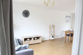 Private & Comfortable 2 Bedroom Home away from Home - Image 2