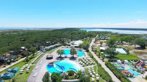 Club del Sole Spina Family Collection - Image 4