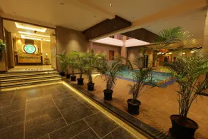 Sea Pearl Retreat - Image 3