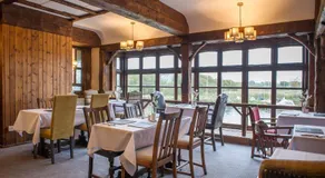 The Swan Inn by Innkeeper's Collection - Image 2