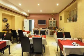 Villa Diana WestEnd - Image 2