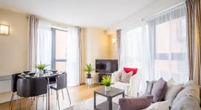 ♡ WOW ♡ By 2Bed. 2Bath + gratis parkering og WiFi - Image 2