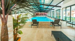 Snow Pine Suite - 4 Star Resort - Image 3