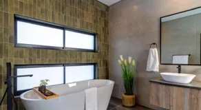 Tenkudu Bush Lodge - Image 2