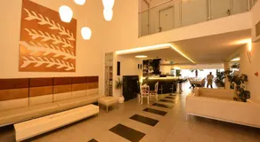 Hotel Delta - Image 5