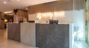 Hotel Zinc - Image 5