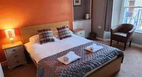 West End Guest House - Image 4