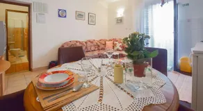 Appartamento con giardino, barbecue e terrazza | Vista sul giardino - Image 2