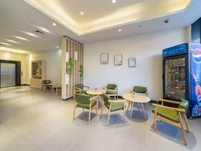 Weiting Qingju Hotel (Shanghai Hongqiao Airport Beihua Road Branch) - Image 3