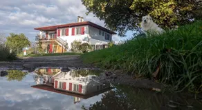 Gîte Amaren Bidea à Aroue, chez Simone et Manu, parfaitement sur le gr65 - Image 4