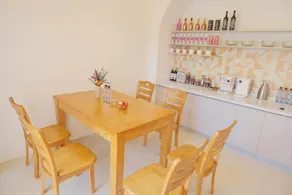 Dali Yue Zhixi Designer Homestay - Image 4