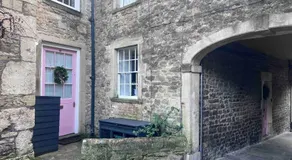 Cosy Weavers Cottage - Heart of Frome - Image 4