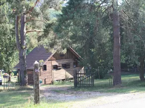 Quiet Chalet with Garden - Image 2