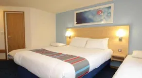 Travelodge Eastleigh Central - Image 4
