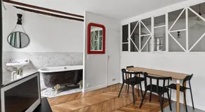 Premium 1BR flat with direct access to the RER B - Image 4