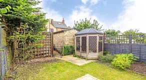 Cotswold's Cottage, near Soho Farmhouse - Image 4