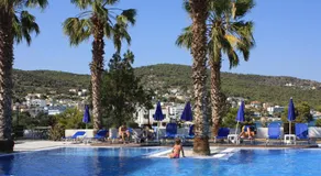 Hotel Blue Fountain - Image 2